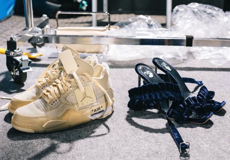 Off-White × Air Jordan 4 WMNS  