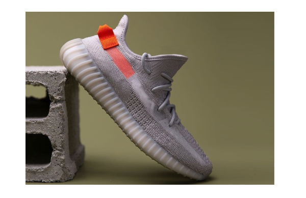 YEEZY】ヨーロッパ/ロシア限定 アディダス イージーブースト 350 V2 ...