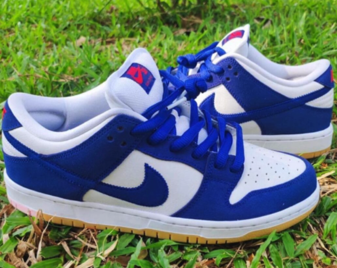 Nike SB Dunk Low “Los Angeles Dodgers”（DO9395-400）発売 - 流行 ...