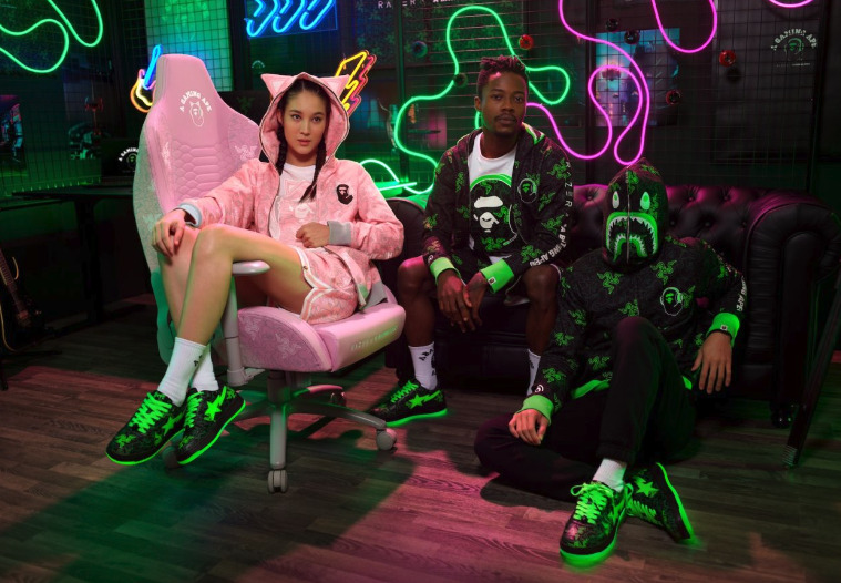 1337個 限定生産】BAPE × RAZER A GAMING APE Collaboration 発売